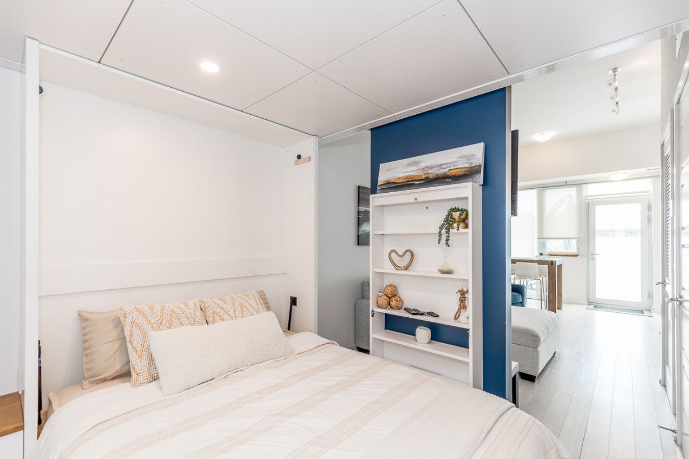 Beech - Lake Simcoe Stays at Friday Harbour Resort