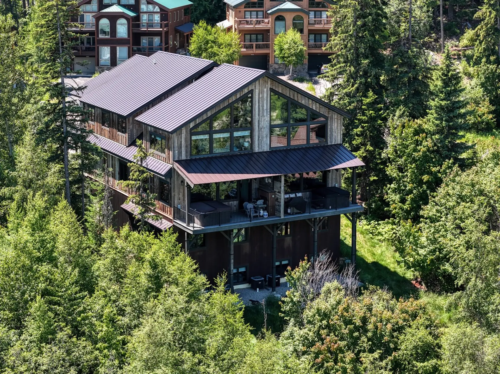 Ultimate Whitefish Mountain Home Quad Level Duplex - Sleeps 44