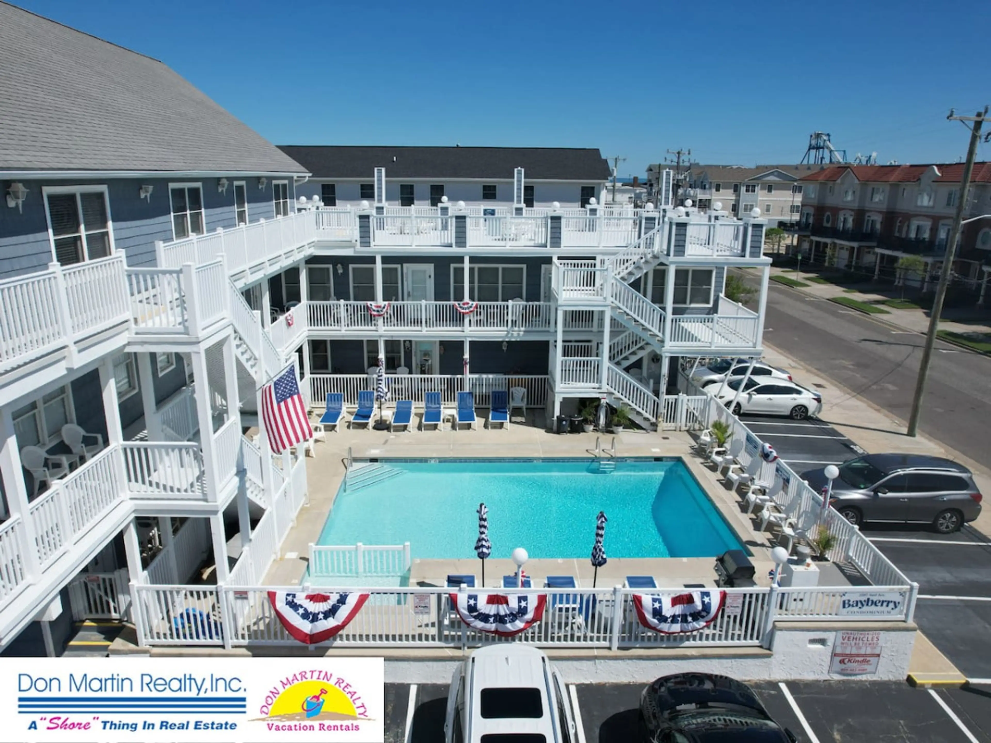2207 Surf Ave #206 · Surf Ave Suite: Pool, Beach, Boardwalk