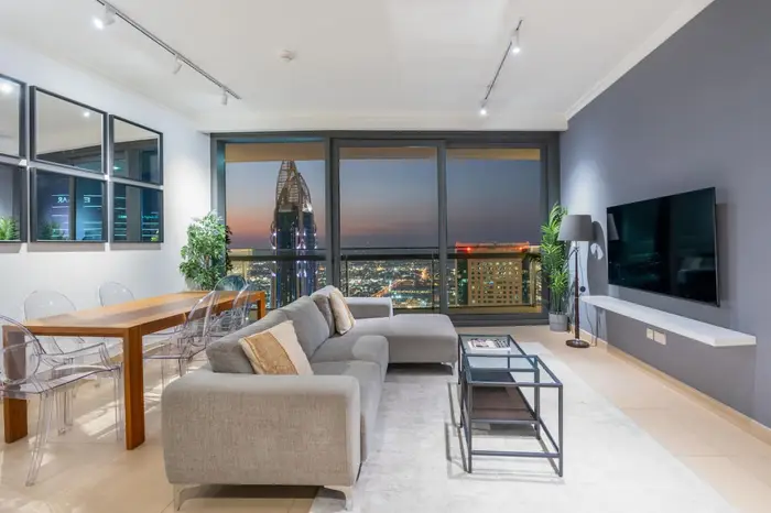 Emirates Hills Mansion