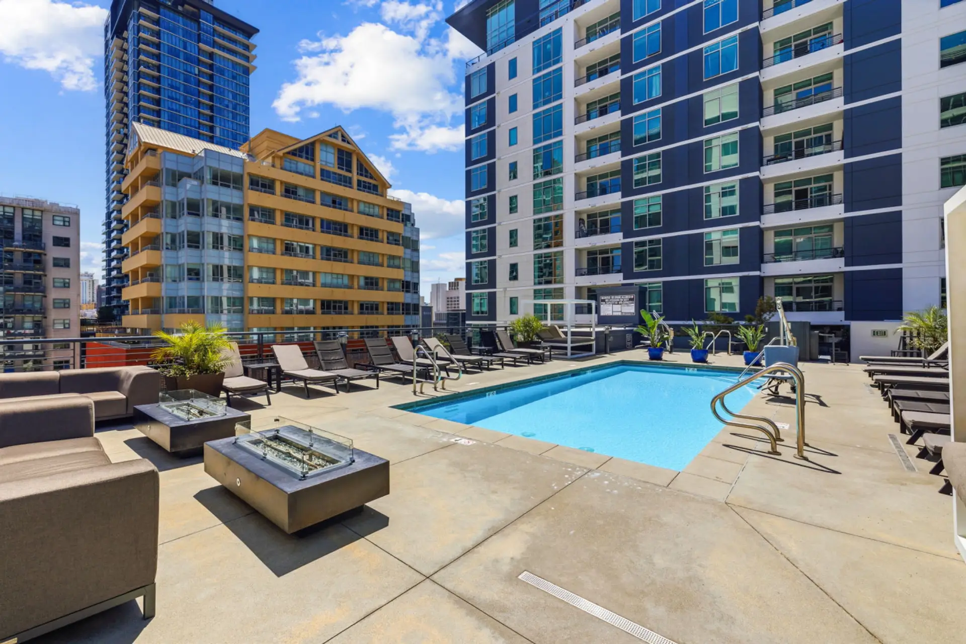 Enjoy a rooftop swimming pool and comfortable sun loungers.