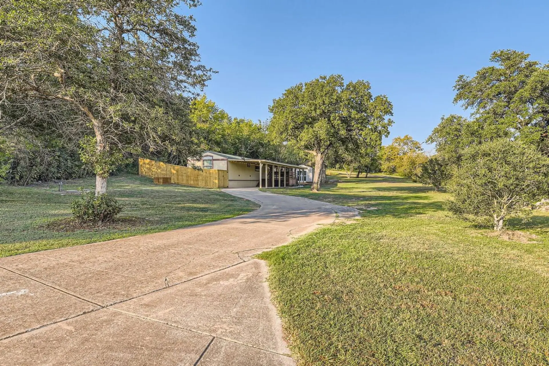 Cottage driveway