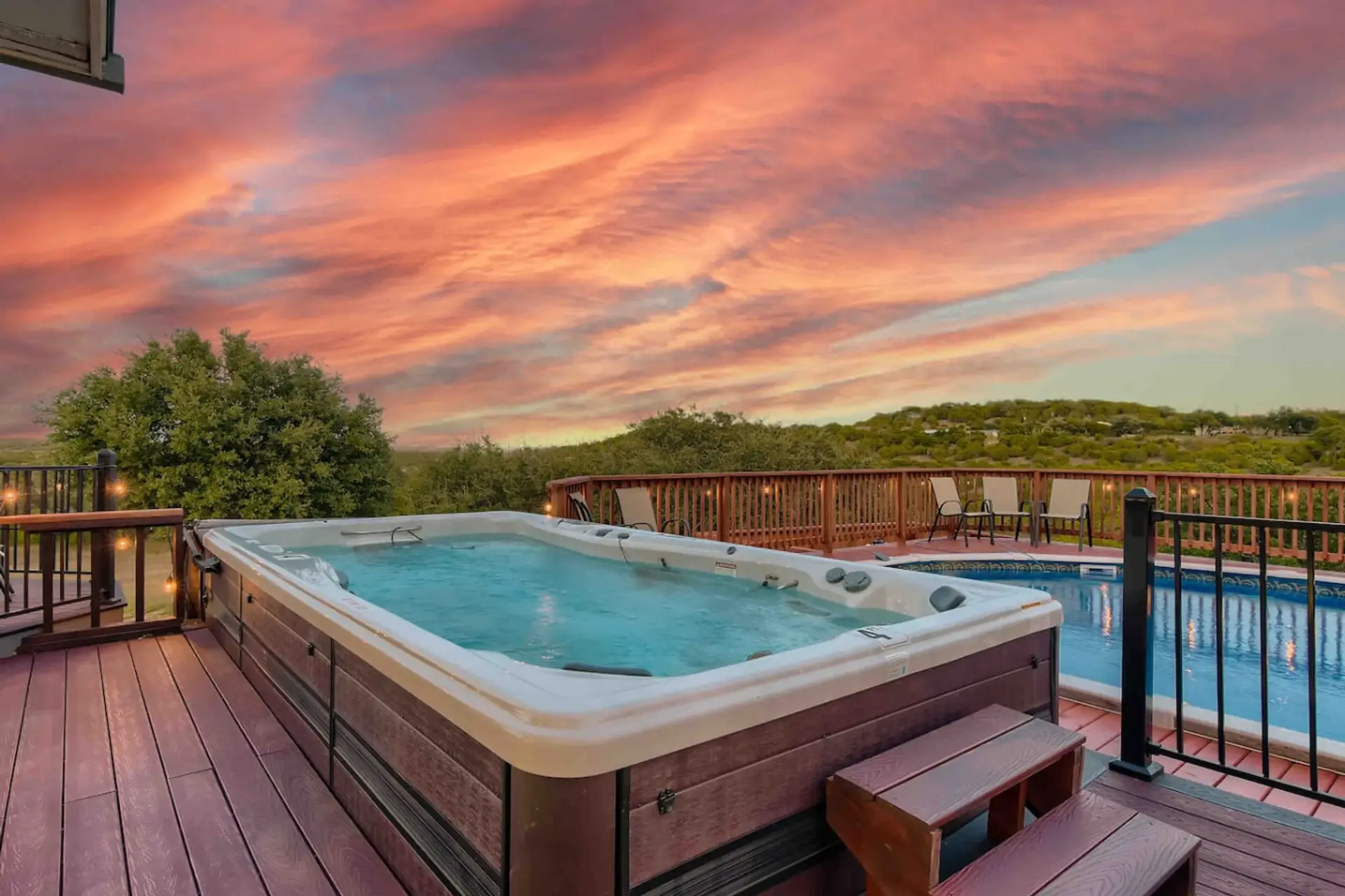 Master Spa Trainer H2X 15 D with stunning hill country views that can easily accommodate up to 8 adults