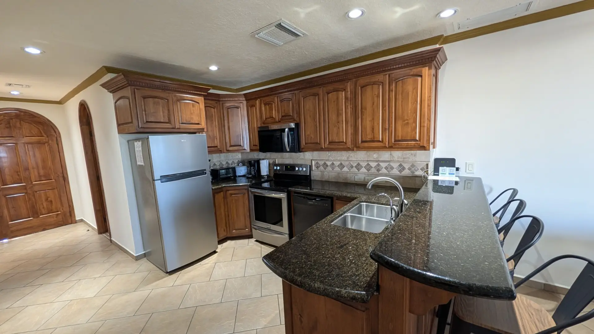 Kitchen 1
