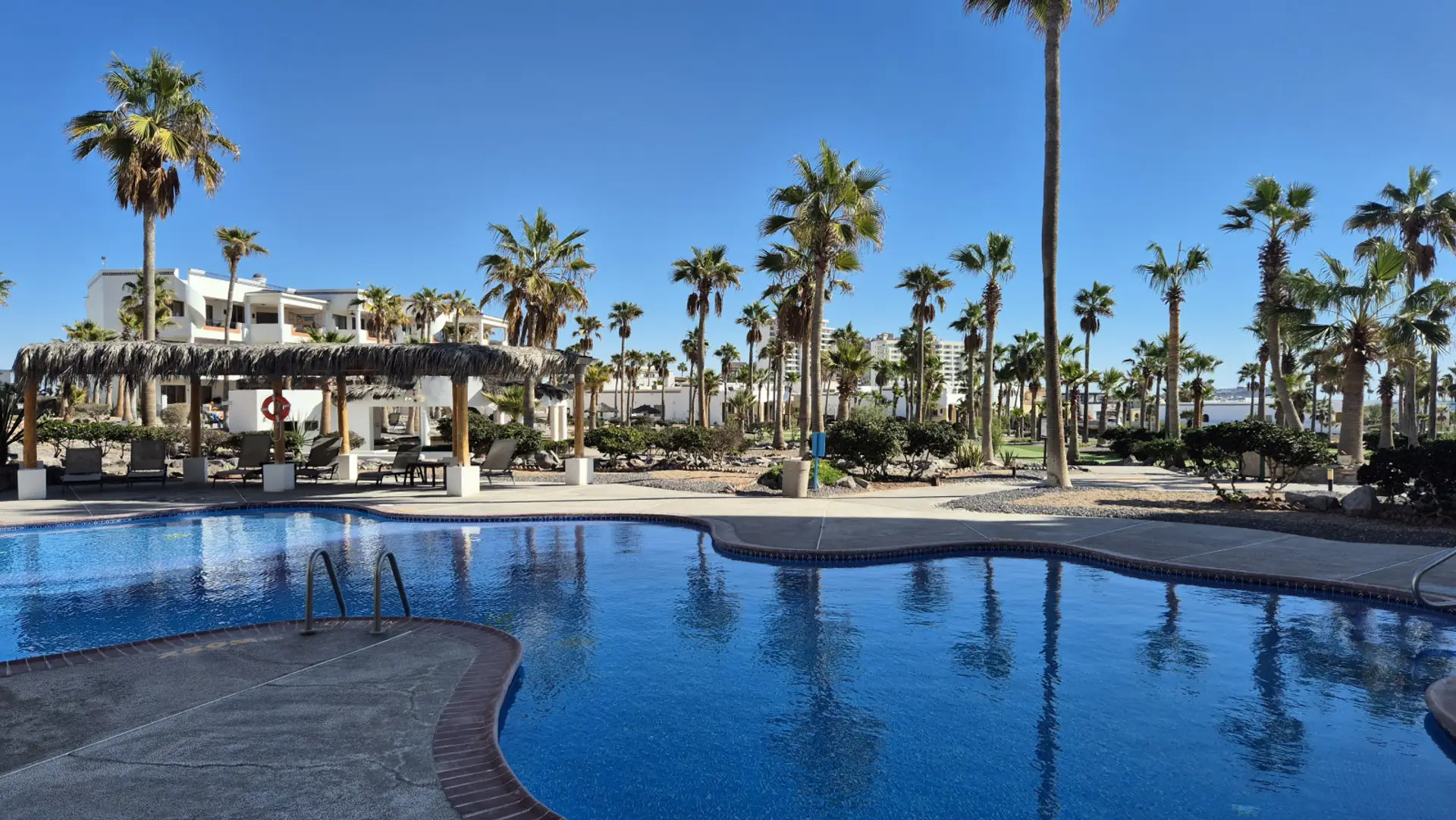 Casa Blanca Pools