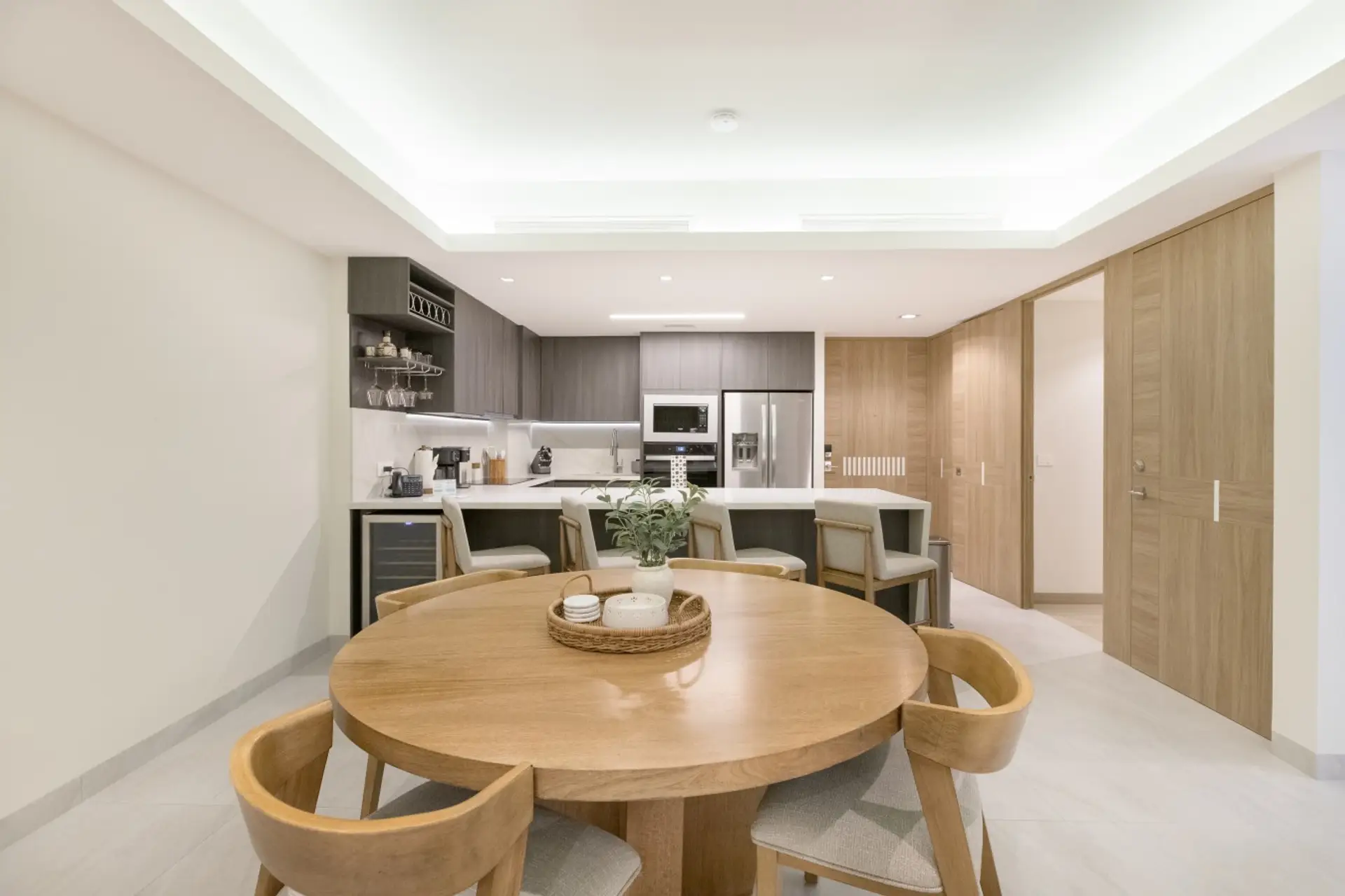 Dining Area 1