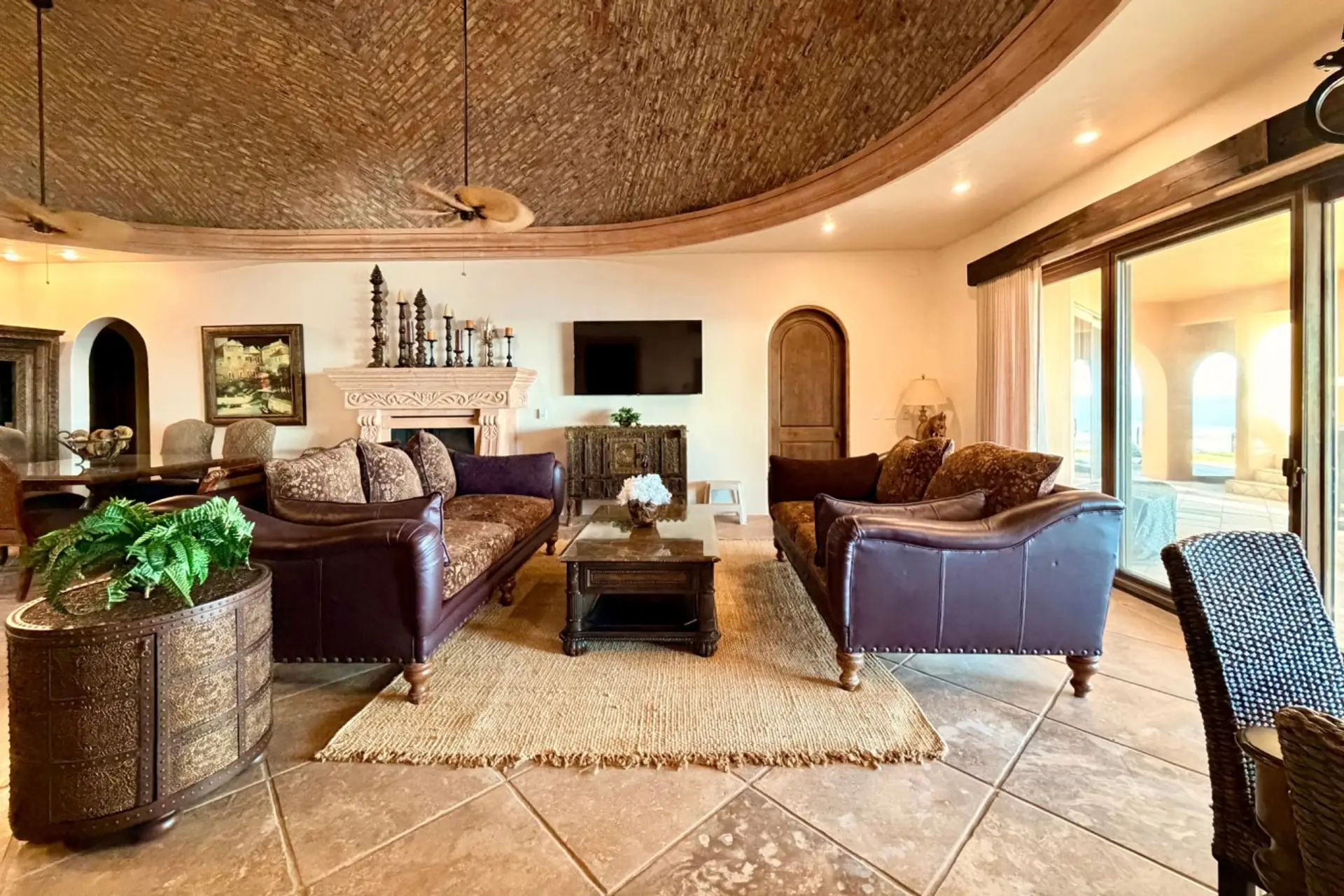 Living Area 2