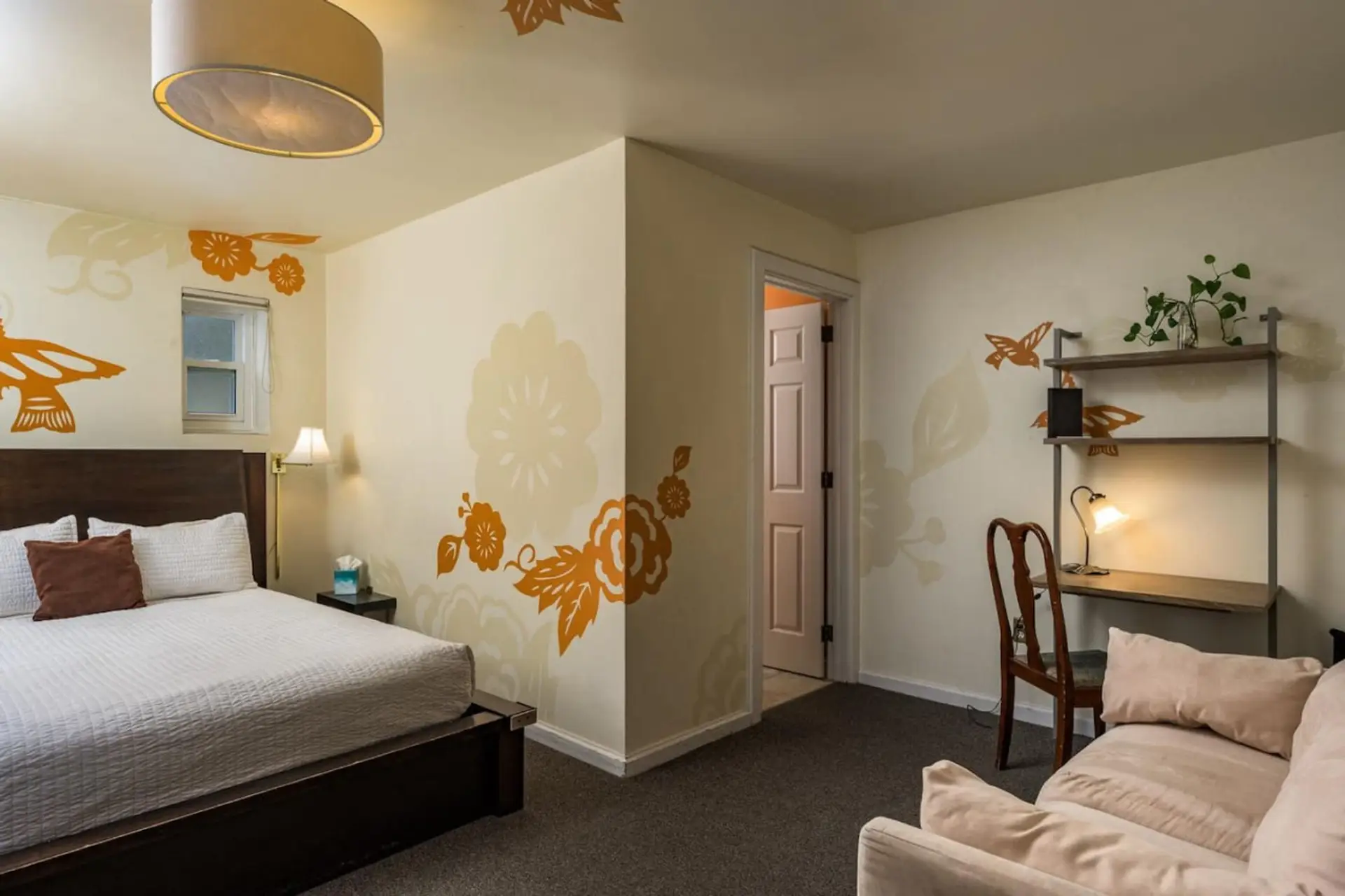 Queen Size Suite