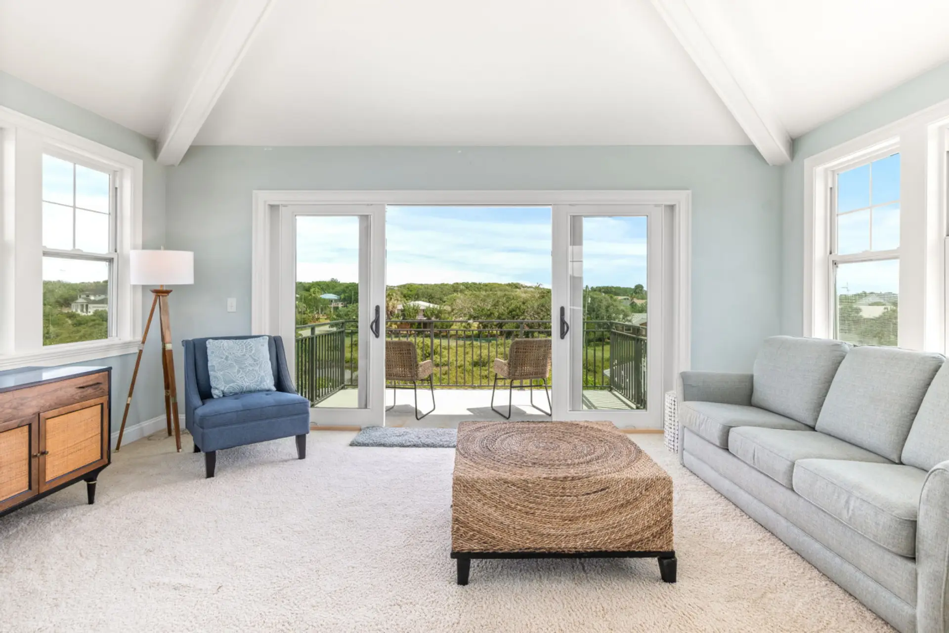 Sprawl out on this sofa bed or get some work done using the desk