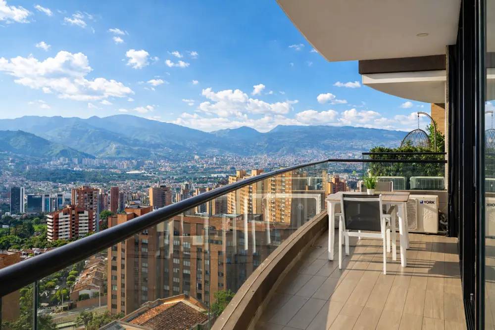 Class Suites - 1403