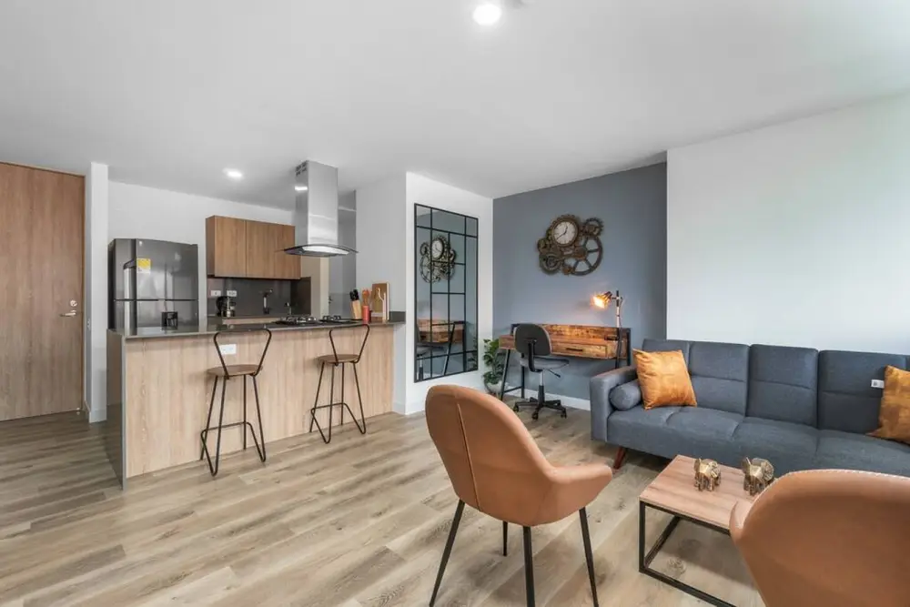 Go Living & Suites - 603