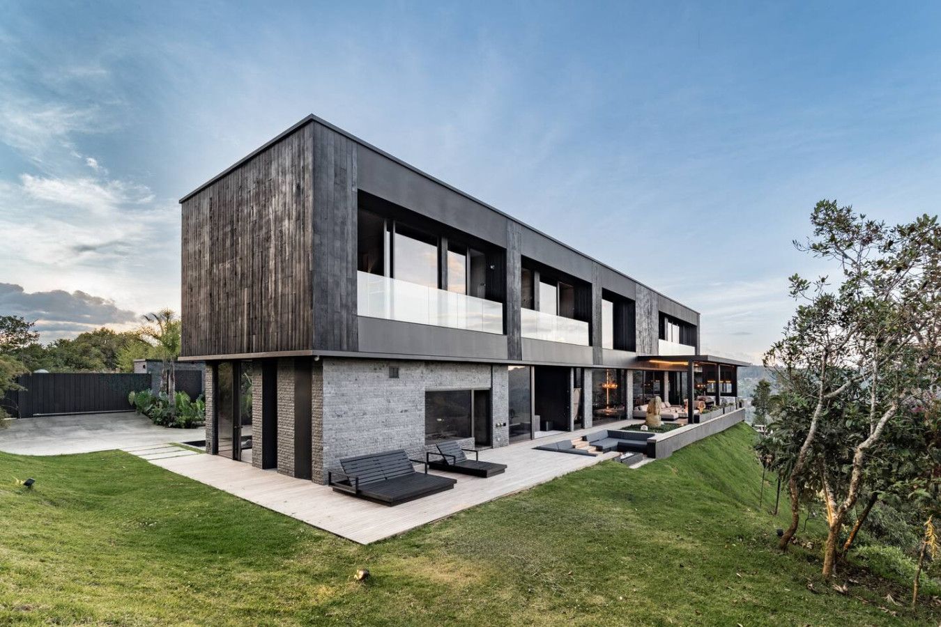 Ultra Luxury Villa with unique lake view