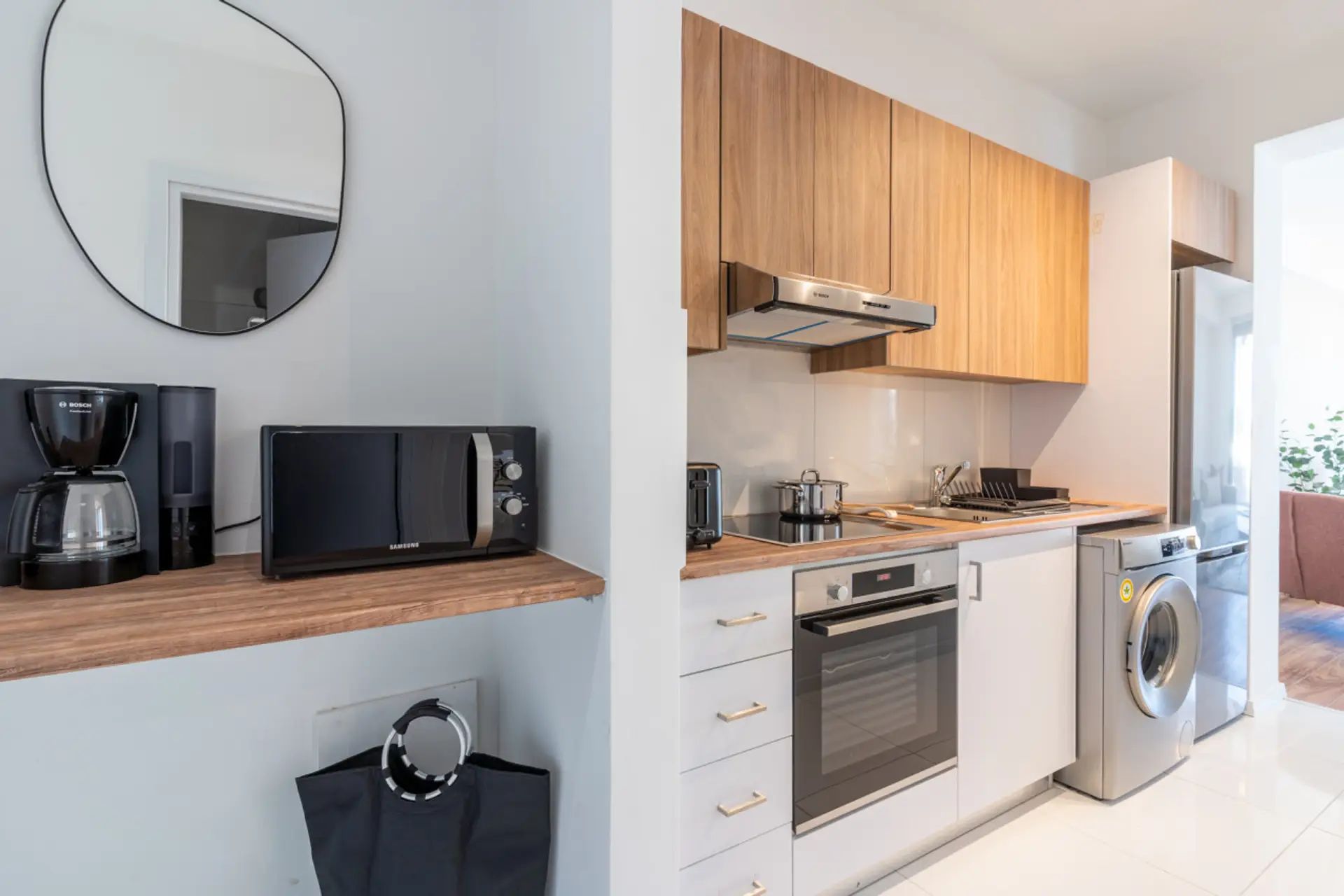 Full Kitchen