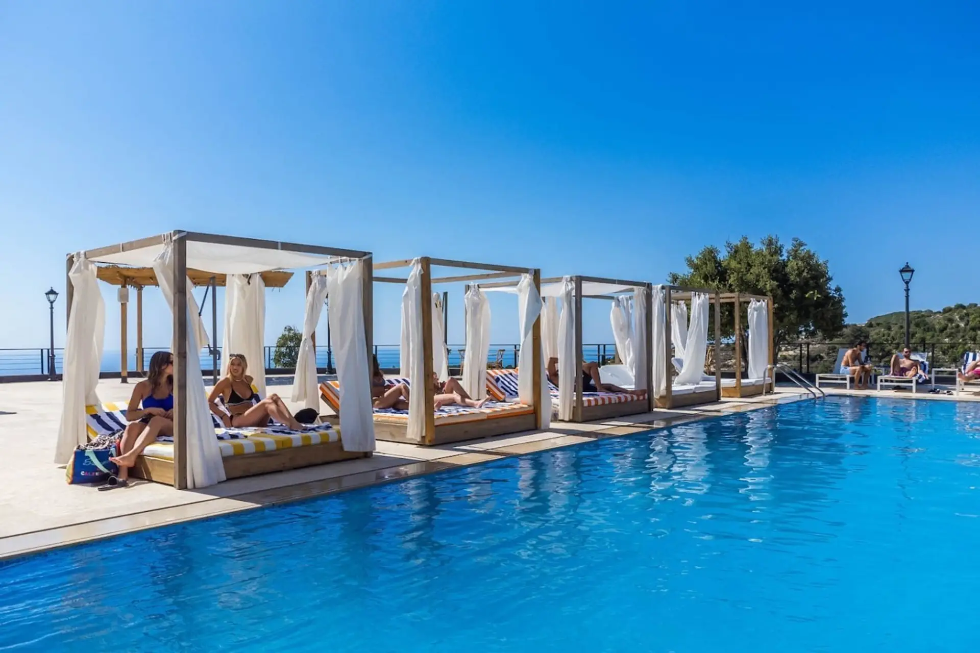 Clubhouse Shared Pool