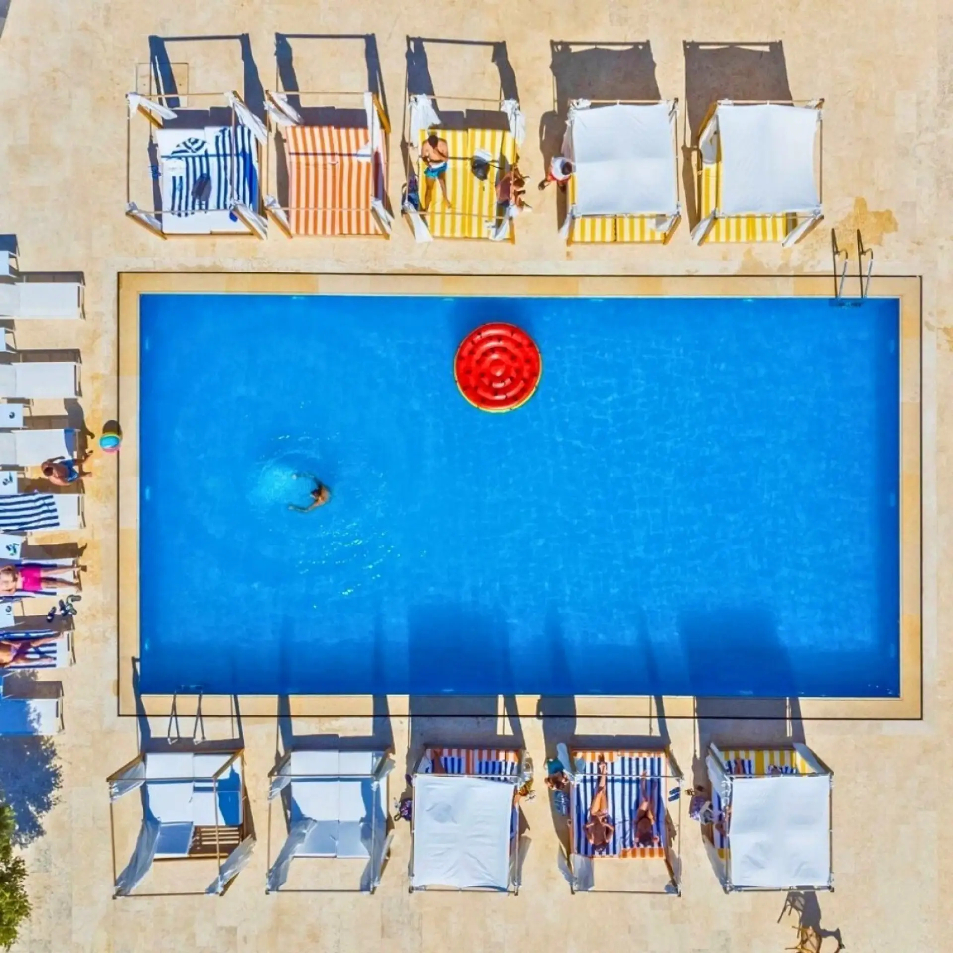 Club House Shared Pool