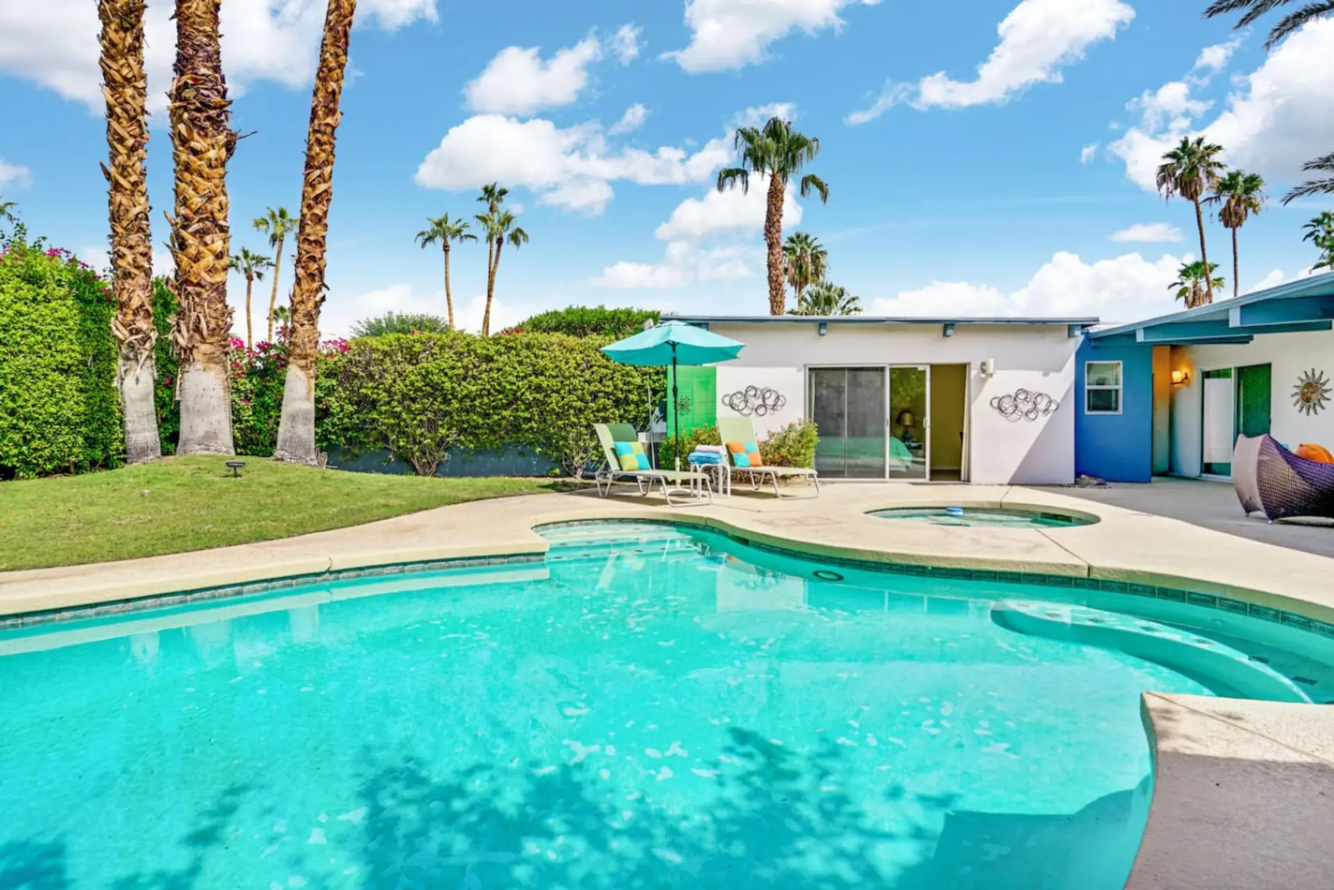 Vacation-ready vibes right outside your door.