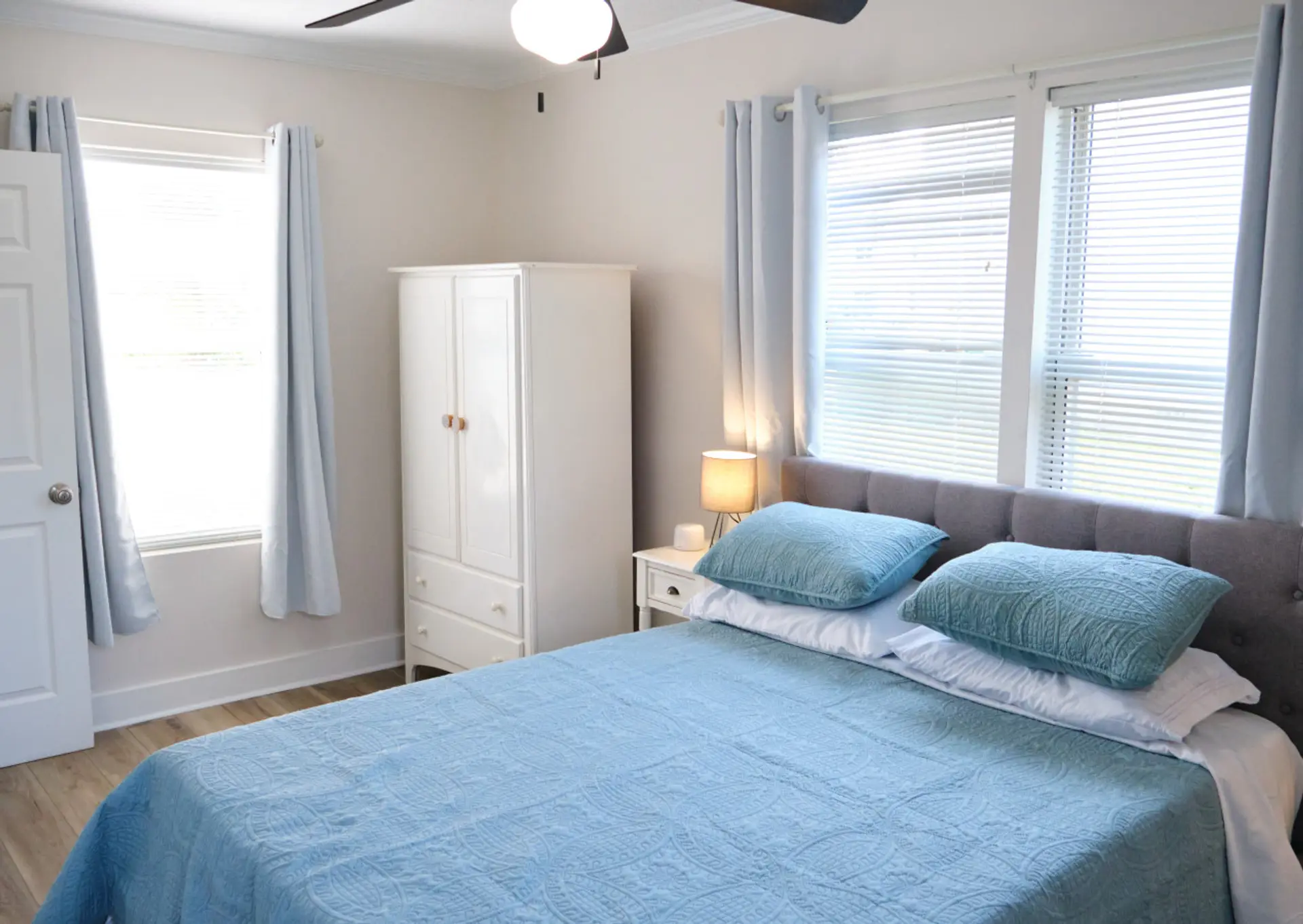 Queen bed with armoire for your clothes
