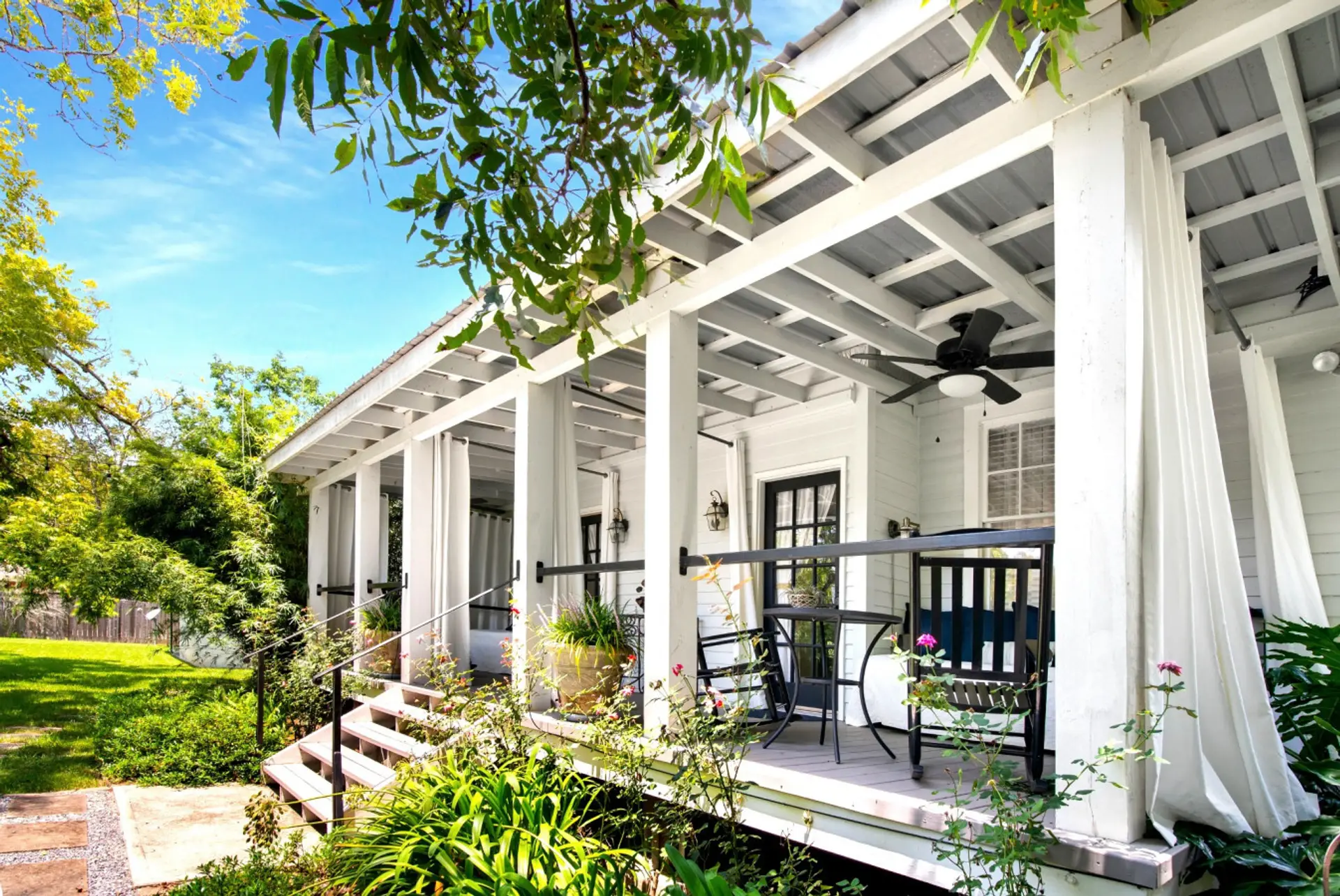 Welcome to Blue Heron's Monroe Suite in Mandeville!