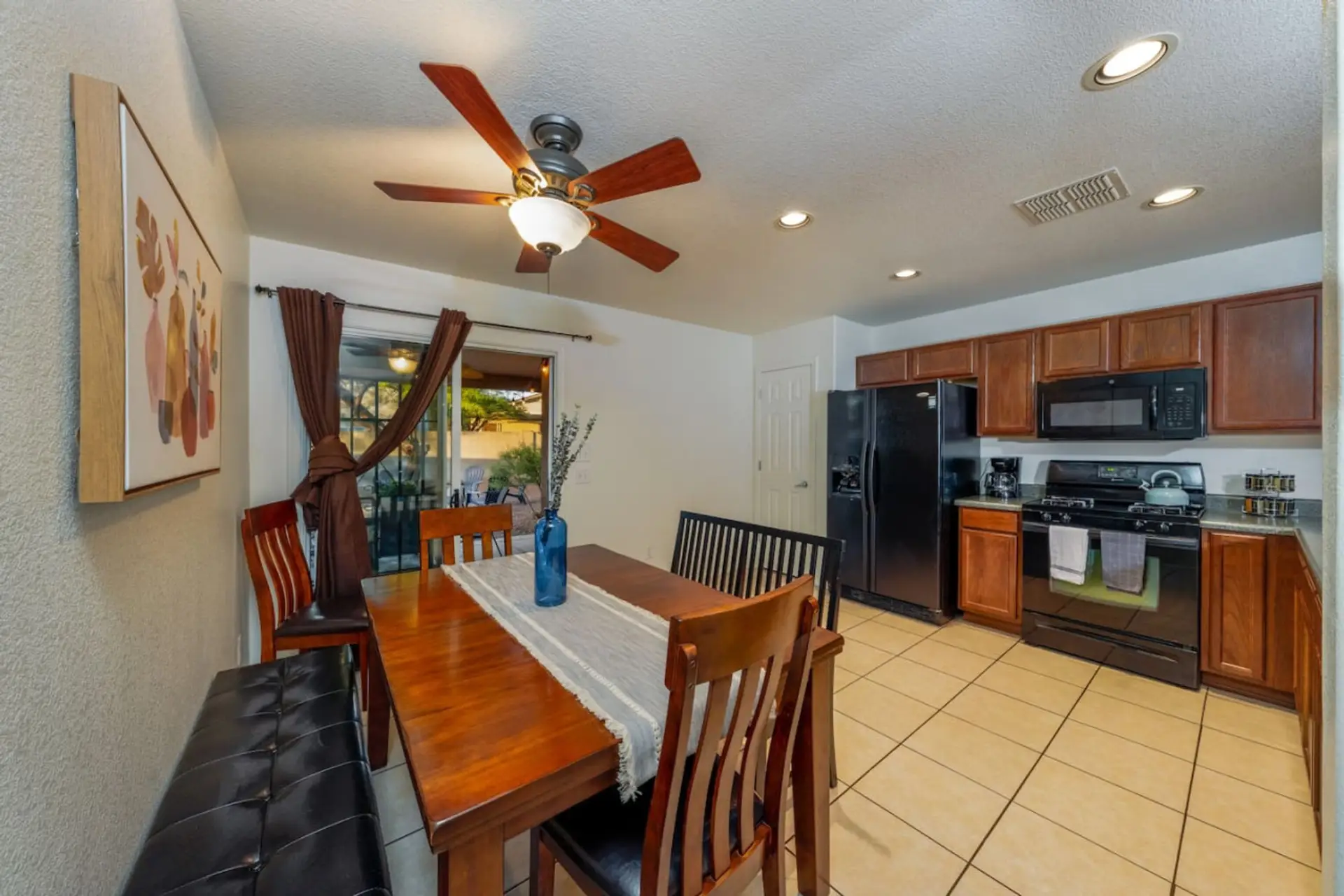 Kitchen with plenty of seating