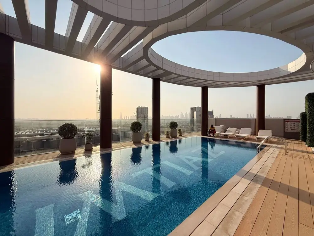 Modern 1BR | Pool & Gym | Westwood Grande 2