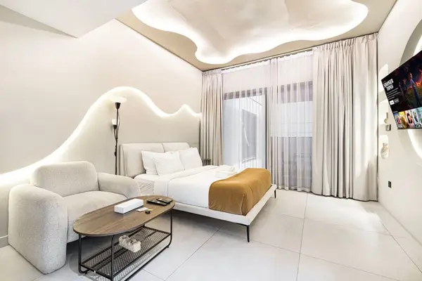 Marwa Heights | Cozy Studio with Rooftop Pool
