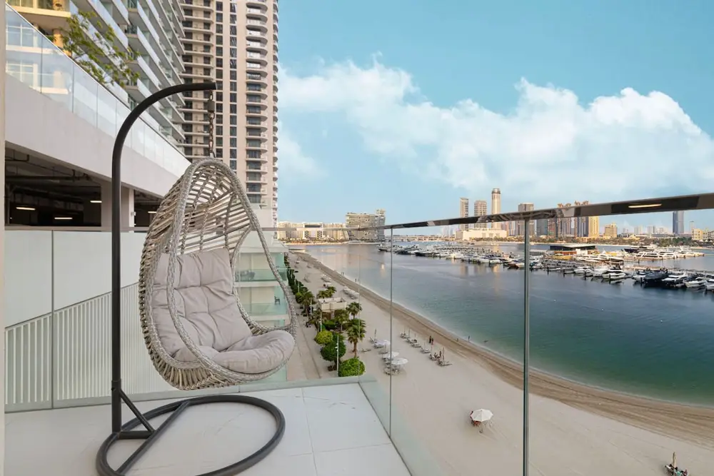 Stunning 1BR with Sea View | Sunrise Bay Tower 1