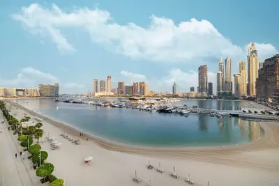 Stunning 1BR with Sea View | Sunrise Bay Tower 1