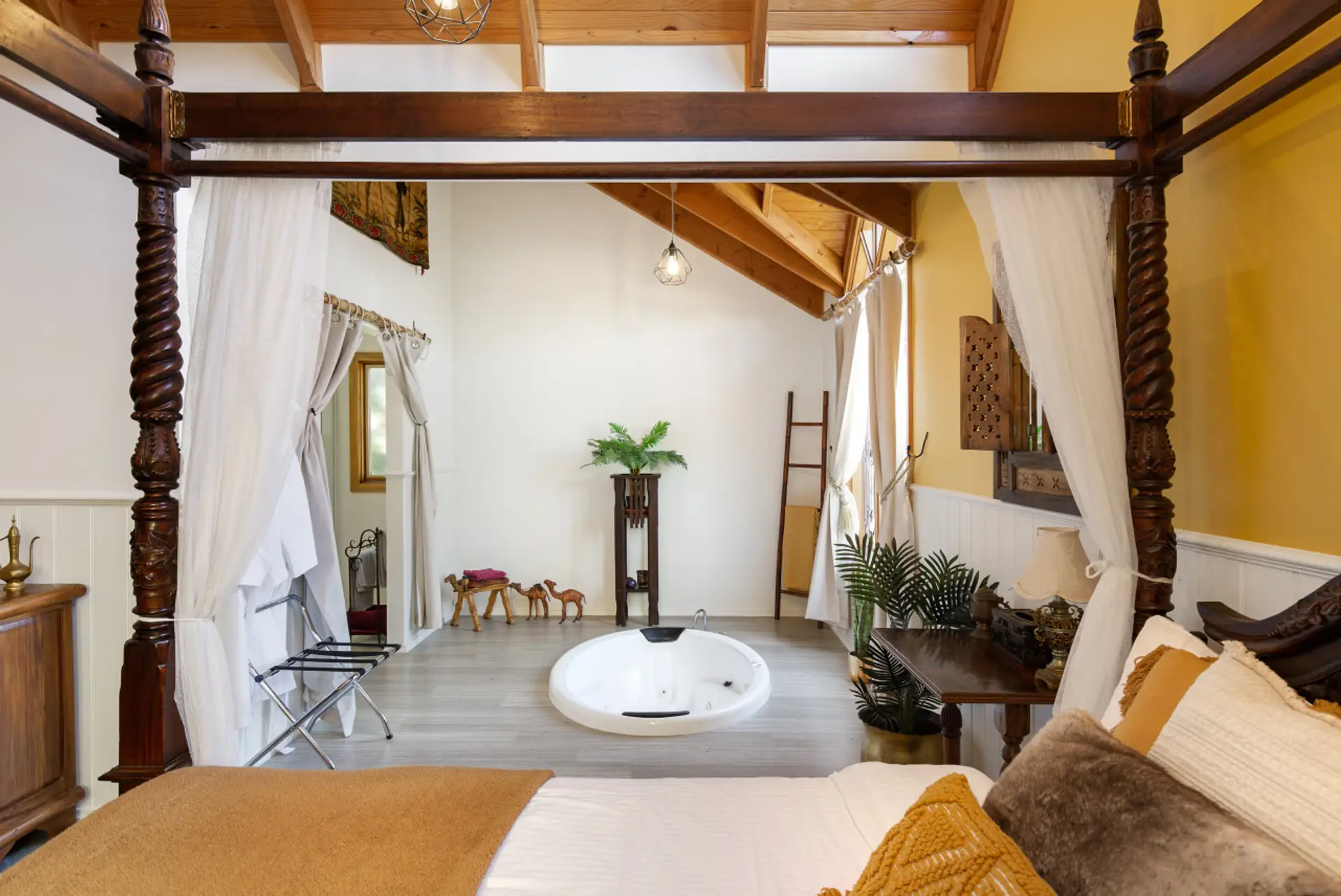 Sunken Spa Bath