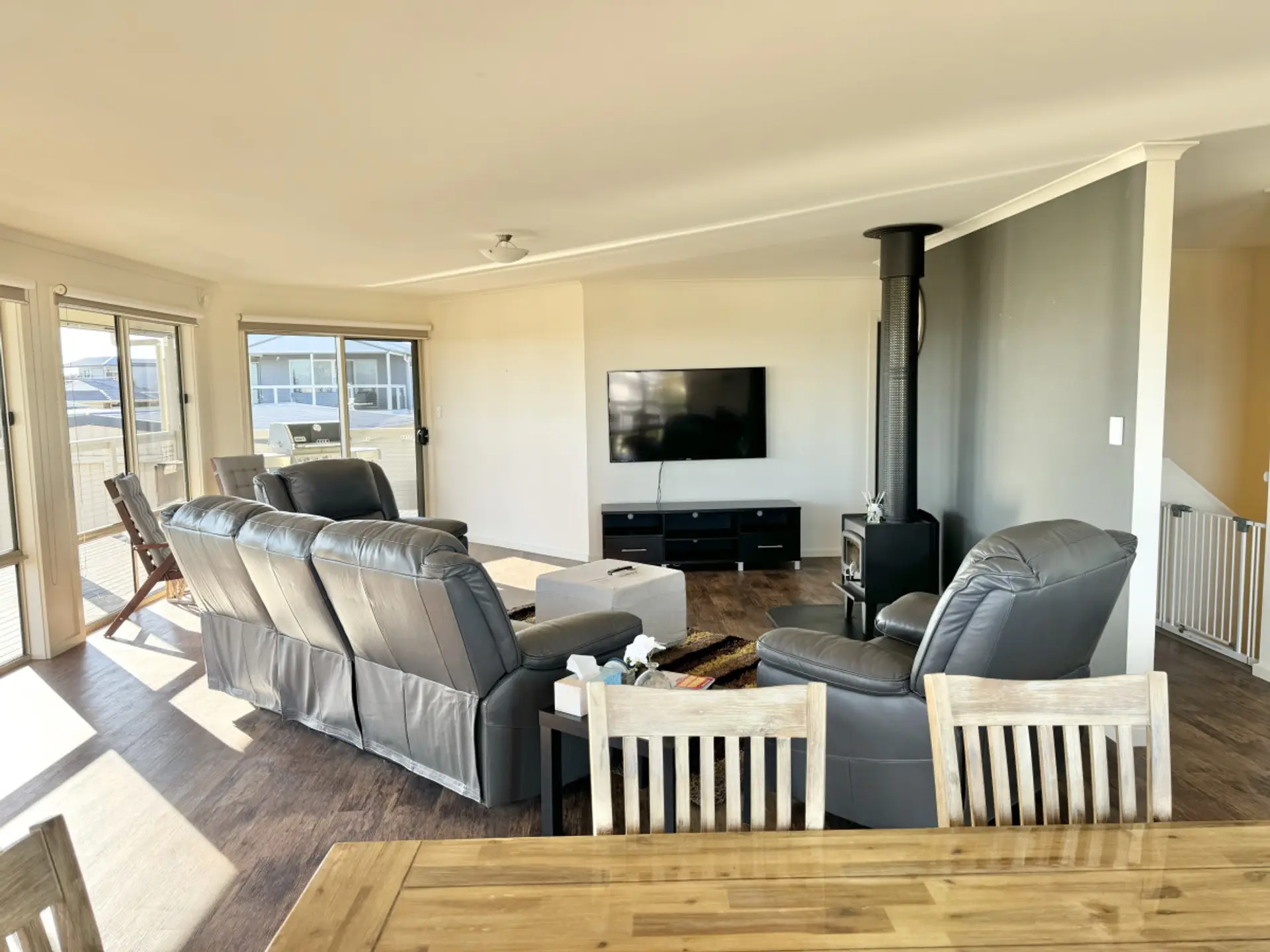 Upstairs Living Area