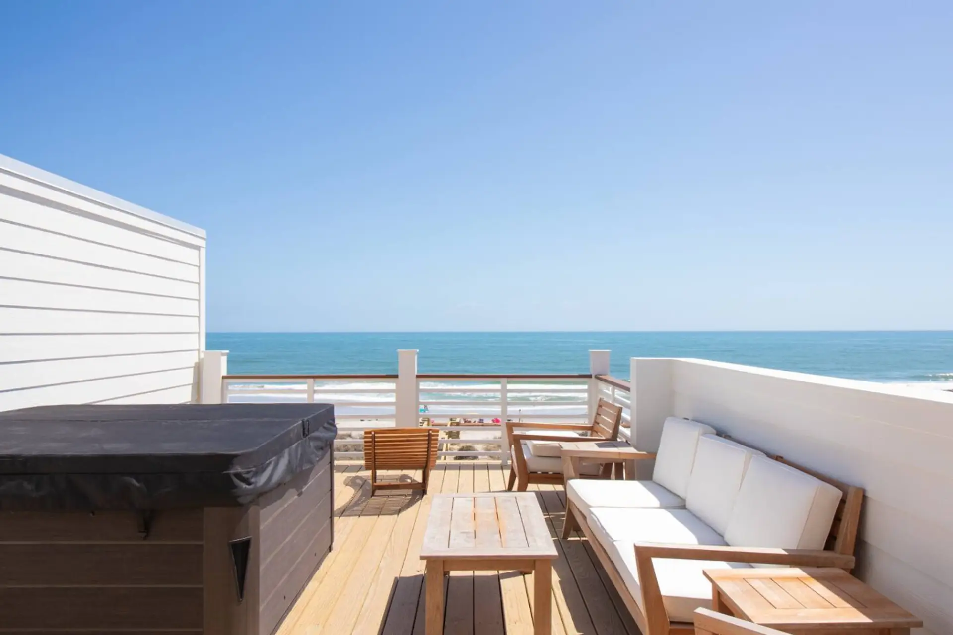 4th Floor Deck