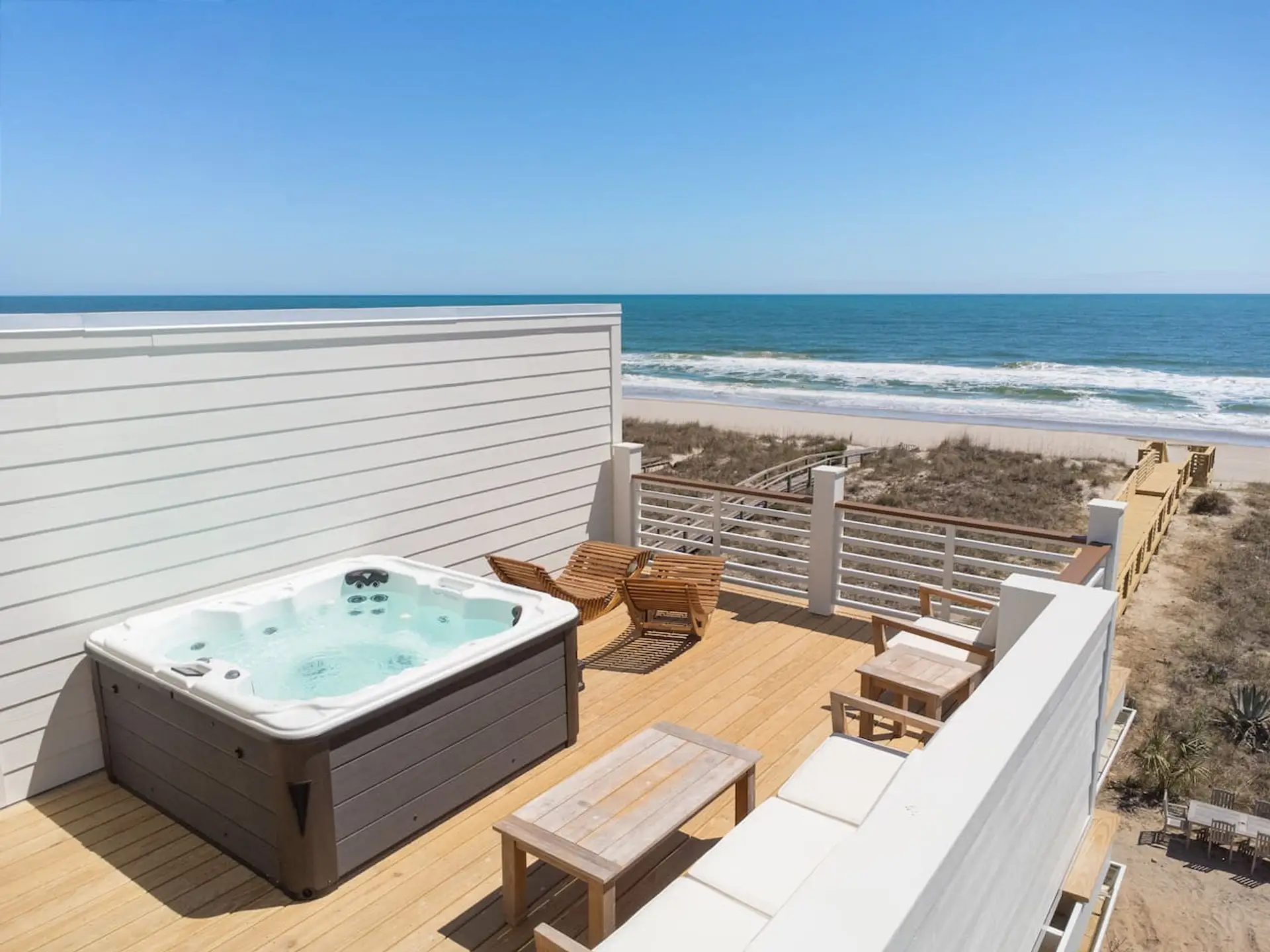 Unit 1- Rooftop deck and hot tub