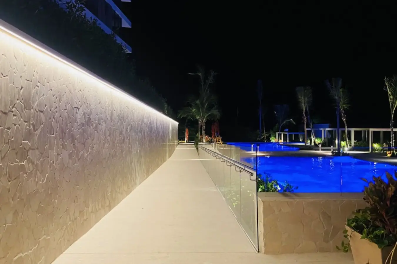 Amazing Loft / Private Beach + Pools + Natural - Image 61