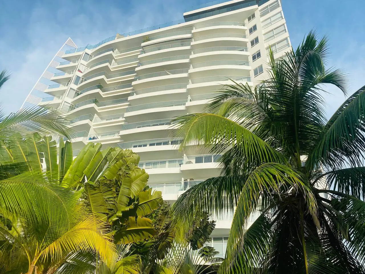 Spiaggia – Amazing Beach Dúplex – Infinity Pool - Image 17