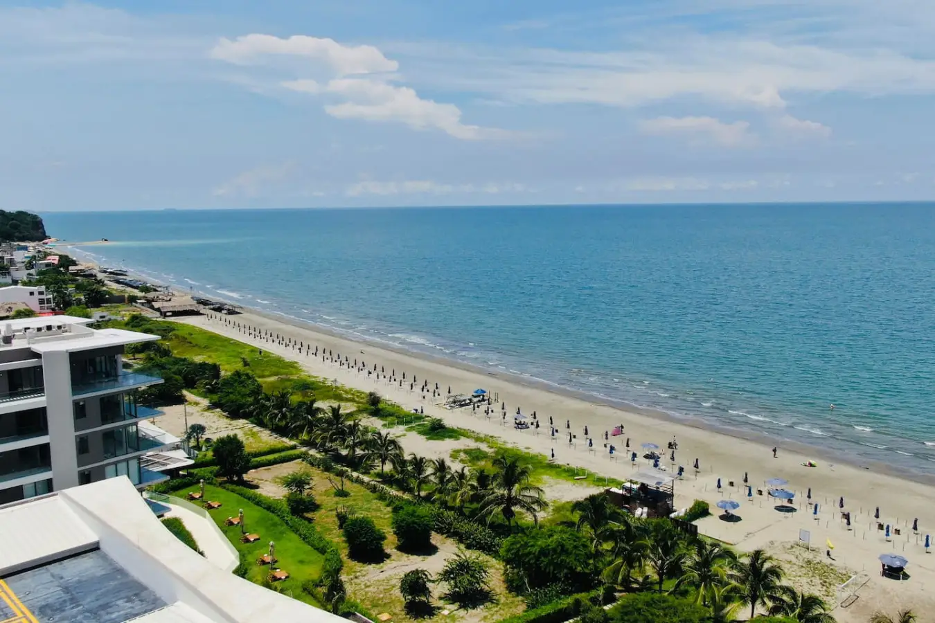¡Mágico Apartamento – Vista Infinita al Mar! - Image 30