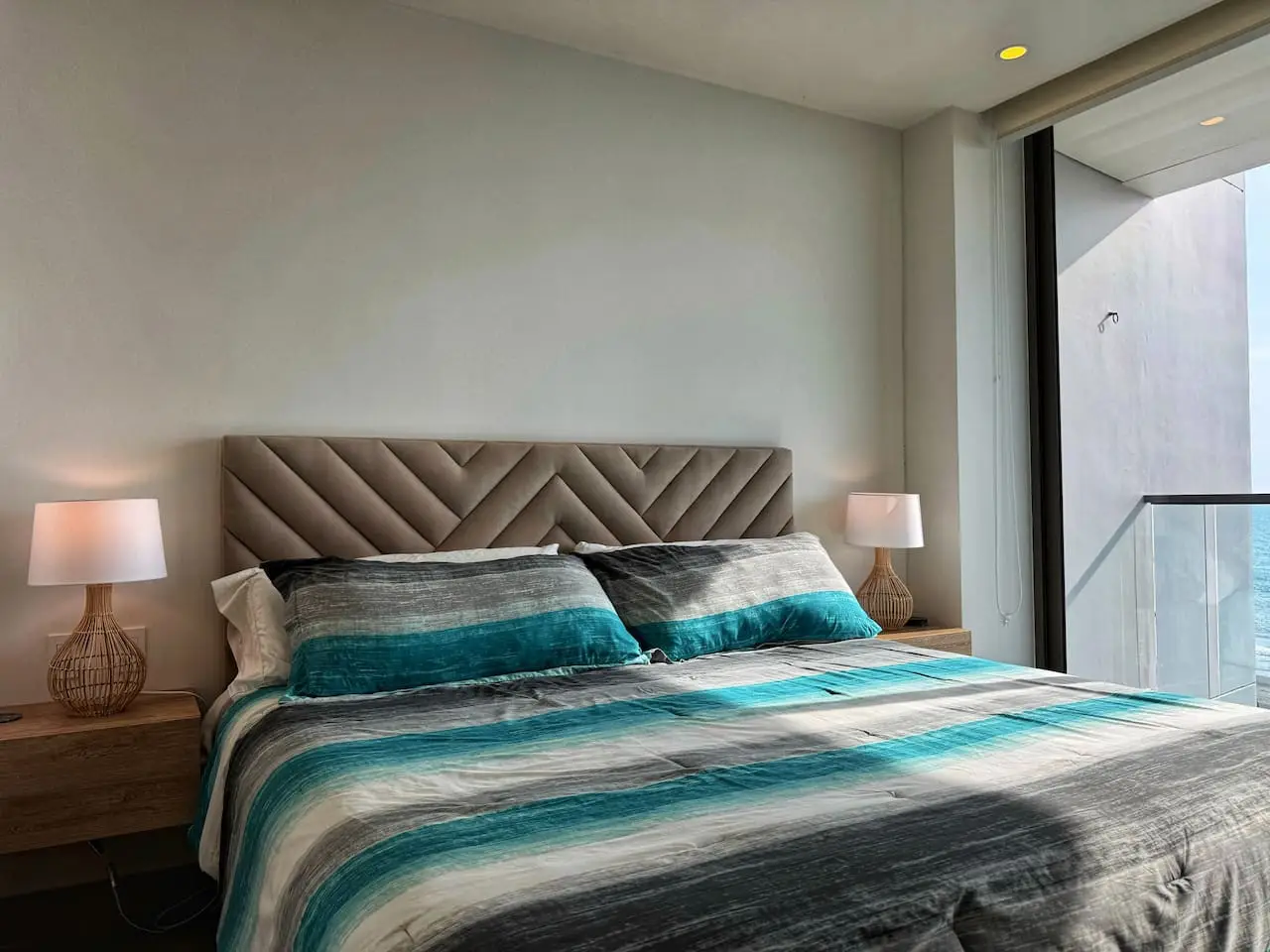 ¡Mágico Apartamento – Vista Infinita al Mar! - Image 24