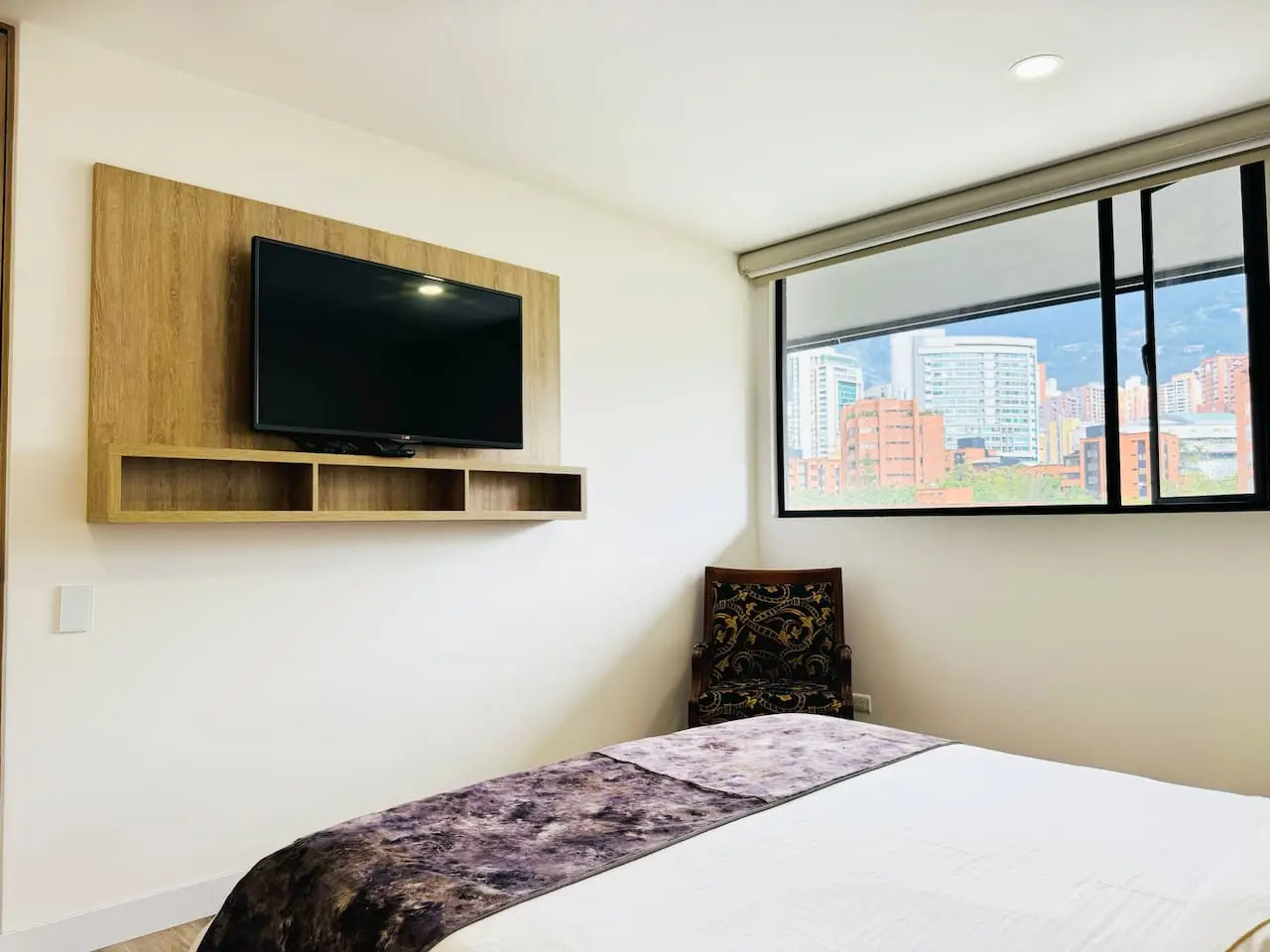 Amazing apartment in Poblado - Image 11