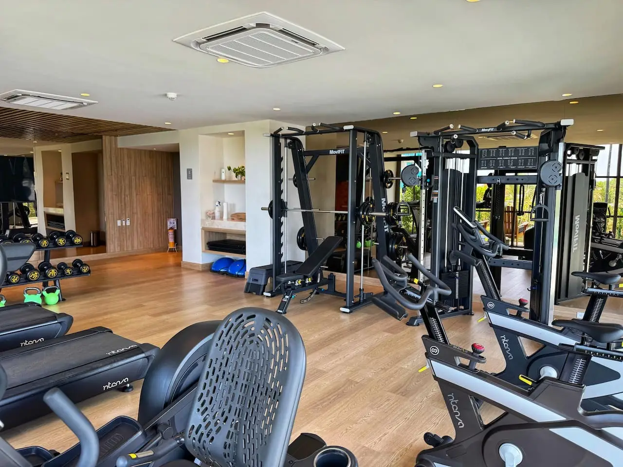 Exclusive Apartment + Private Pool + Beach! - Image 34