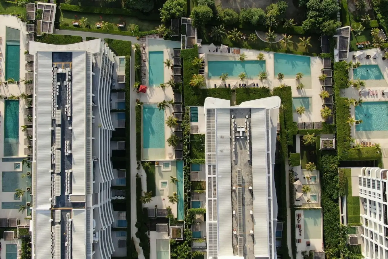 Exclusive Apartment + Private Pool + Beach! - Image 32