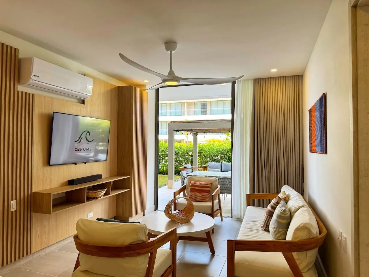 Exclusive Apartment + Private Pool + Beach! - Image 38