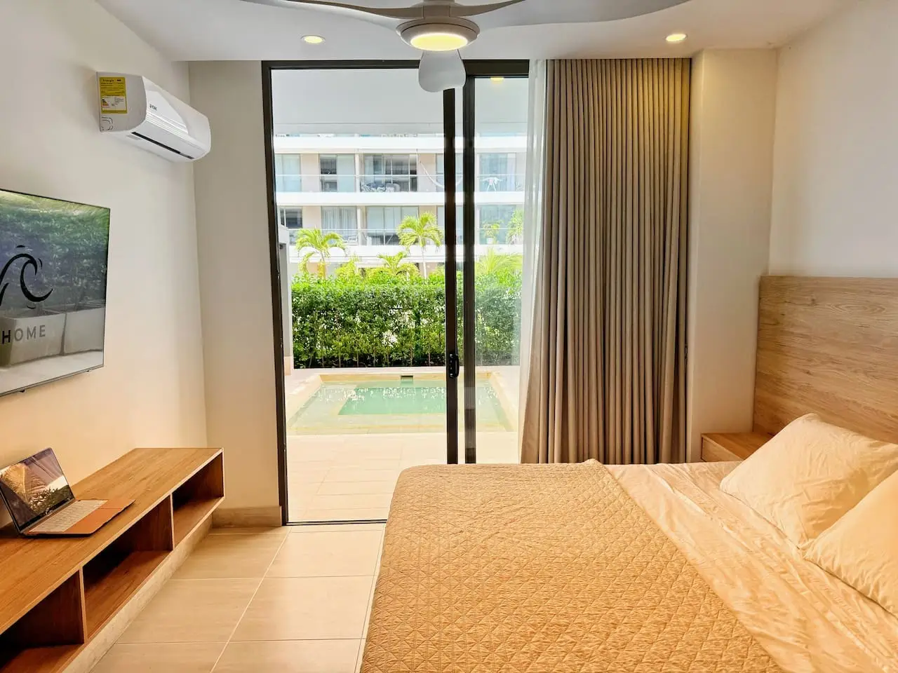 Exclusive Apartment + Private Pool + Beach! - Image 9