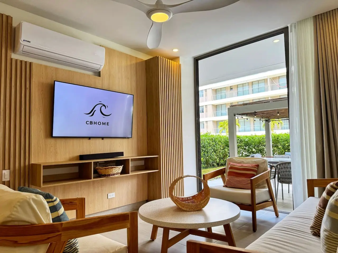Exclusive Apartment + Private Pool + Beach! - Image 6