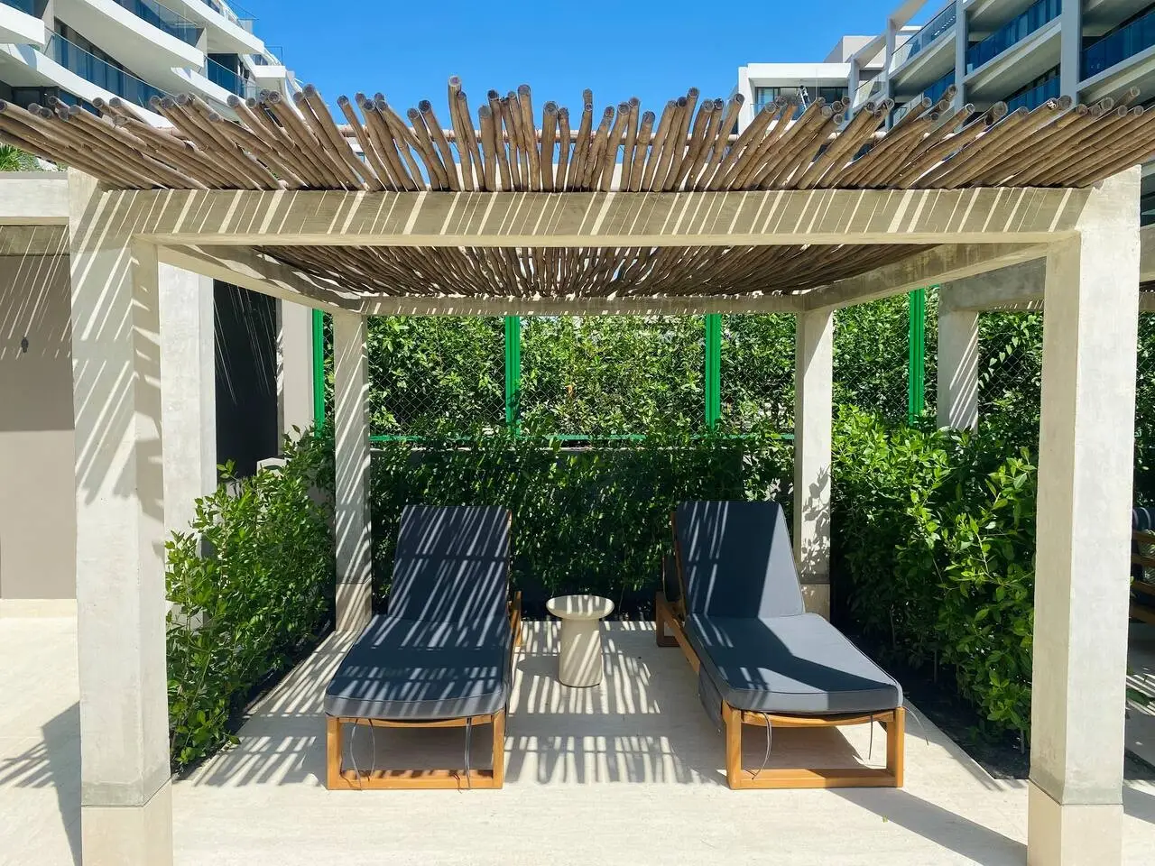 Exclusive Apartment + Private Pool + Beach! - Image 26