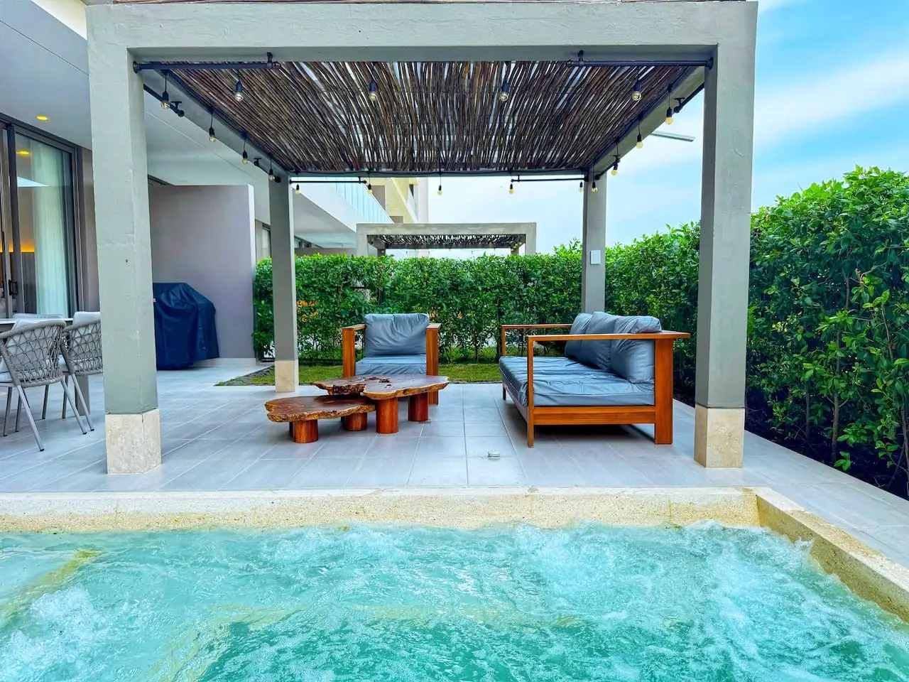 Exclusive Apartment + Private Pool + Beach! - Image 61