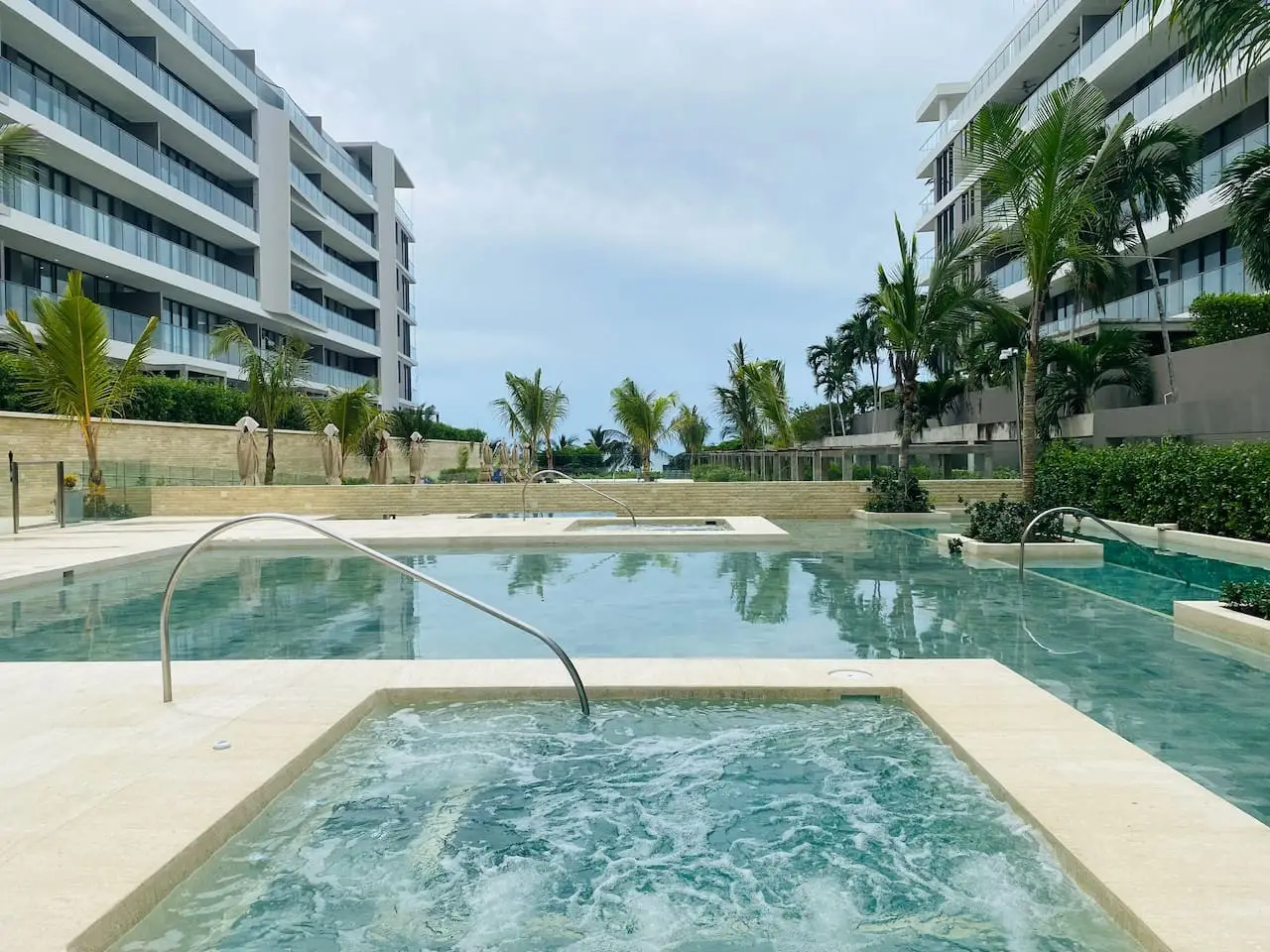 Exclusive Apartment + Private Pool + Beach! - Image 25