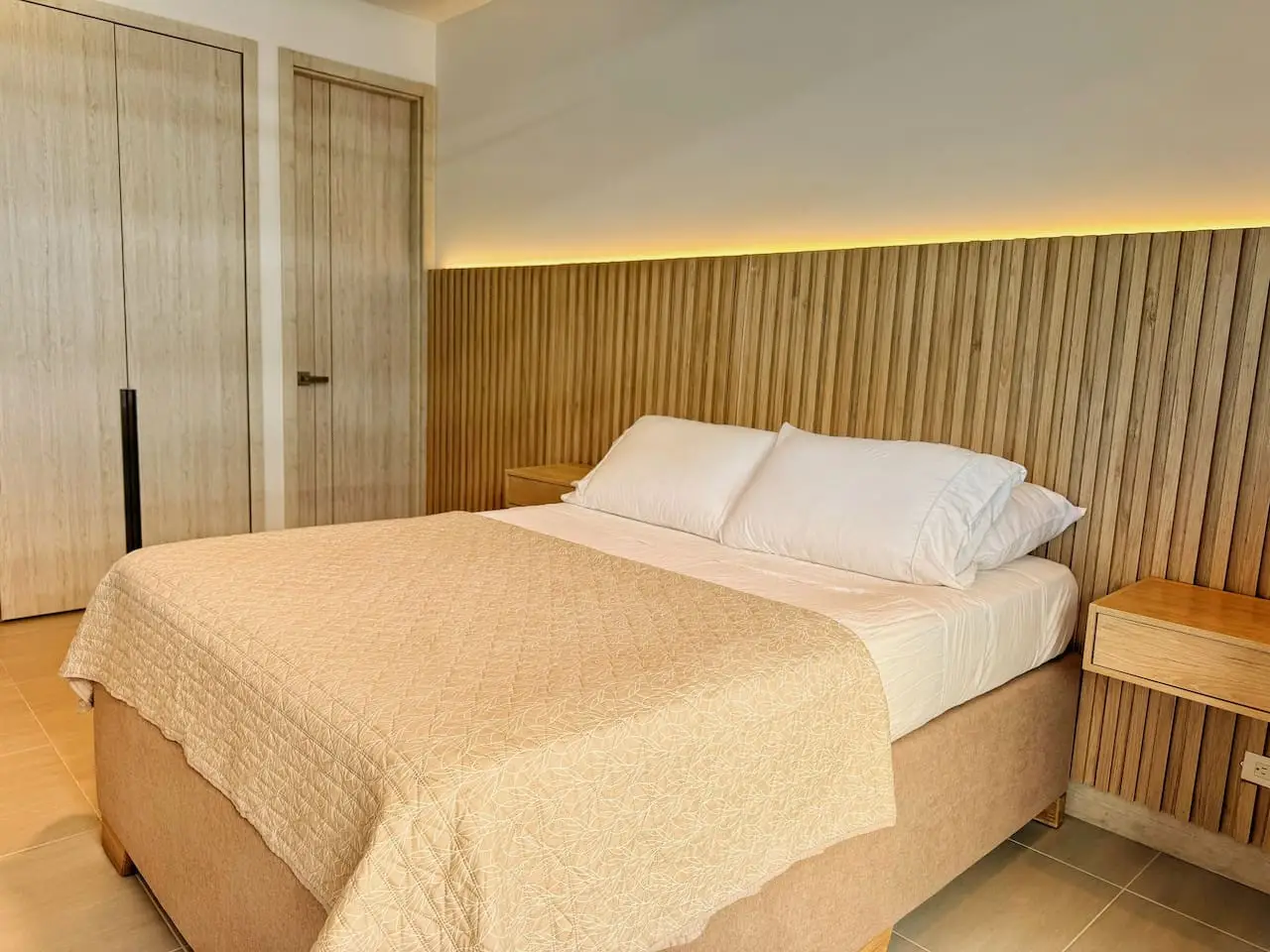 Exclusive Apartment + Private Pool + Beach! - Image 3
