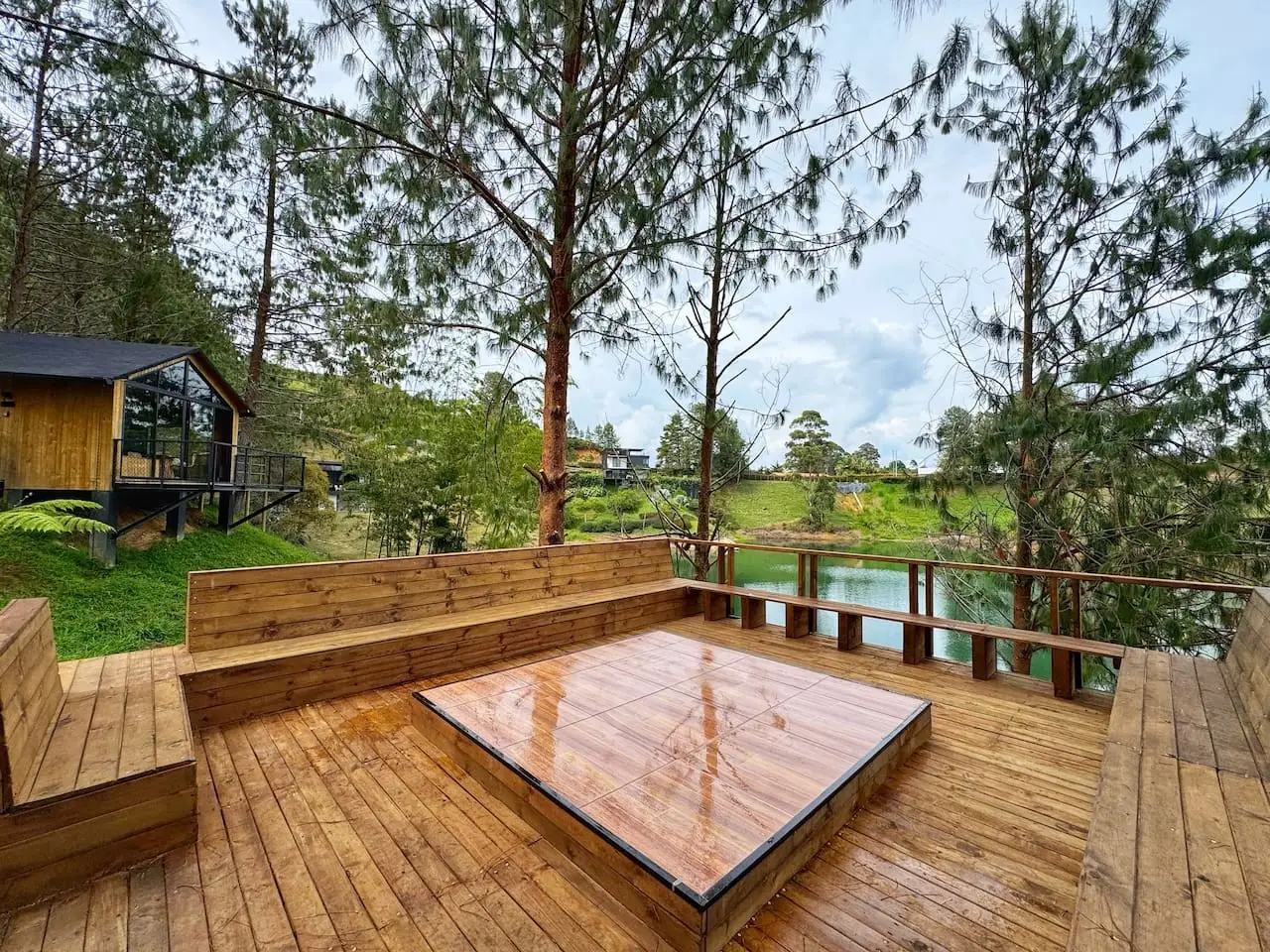 Cabin • Jacuzzi + Lakefront + Forest - Image 36
