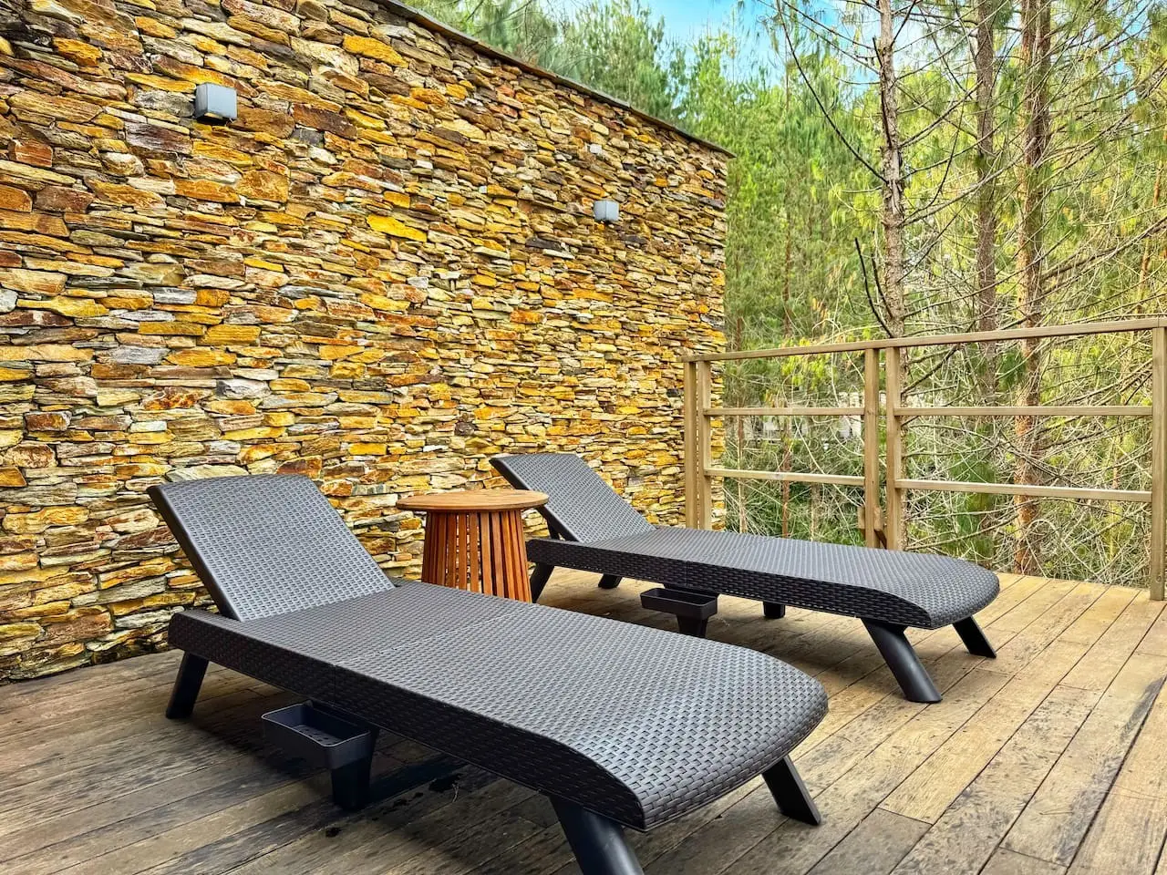 Cabin • Jacuzzi + Lakefront + Forest - Image 49