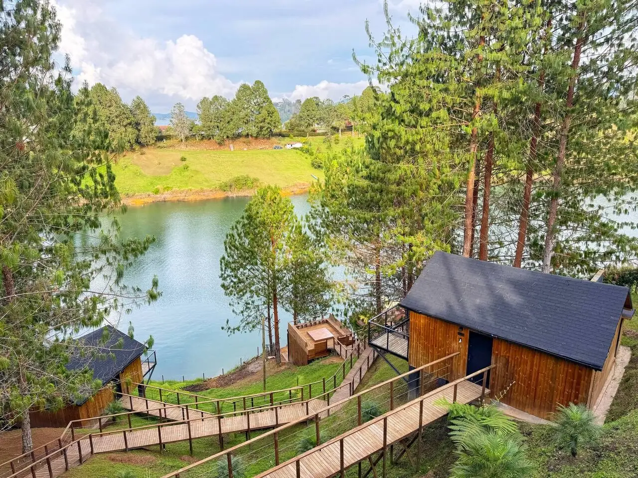 Cabin • Jacuzzi + Lakefront + Forest - Image 47