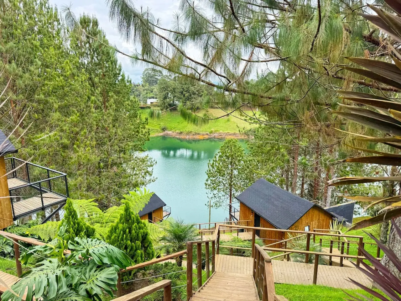 Cabin • Jacuzzi + Lakefront + Forest - Image 42