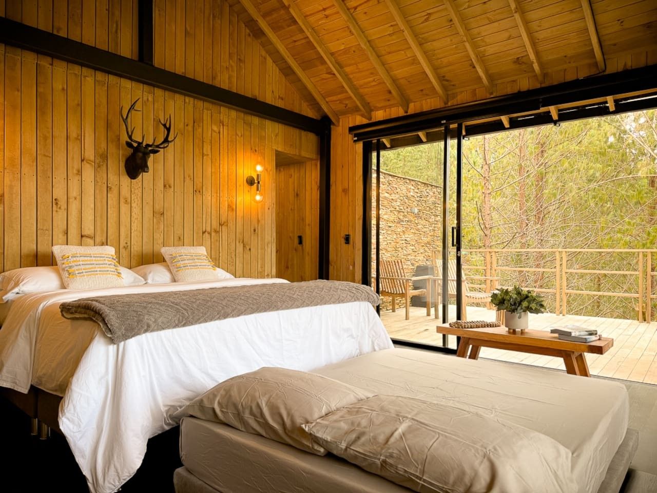 Cabin • Jacuzzi + Lakefront + Forest - Image 5